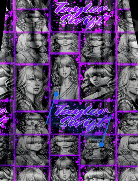 Taylor monochrome/purple preorder